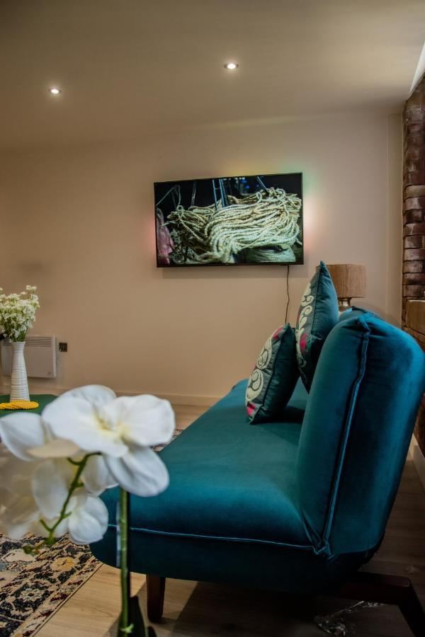 Bv Lush Apartment At Conditioning House Bradford Bradford  Zewnętrze zdjęcie