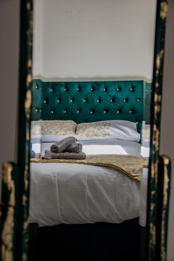 Bv Lush Apartment At Conditioning House Bradford Bradford  Zewnętrze zdjęcie