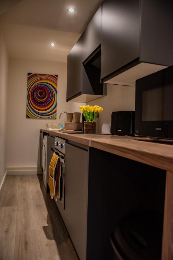 Bv Lush Apartment At Conditioning House Bradford Bradford  Zewnętrze zdjęcie